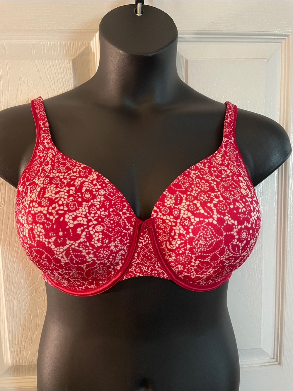Bali Red Lace Imprinted Satin Padded Bra 38DD